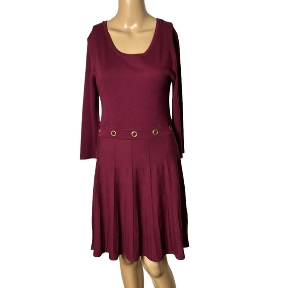 BCX,Dress ,NWT knit,rib,pleats,grommets,Burgundy,fit&Flare vtg,Y2K Large - Picture 1 of 12